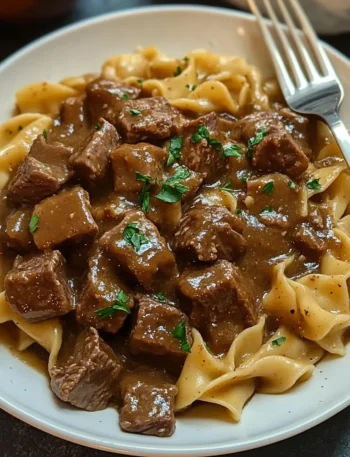 Crockpot Beef Tips & Noodles